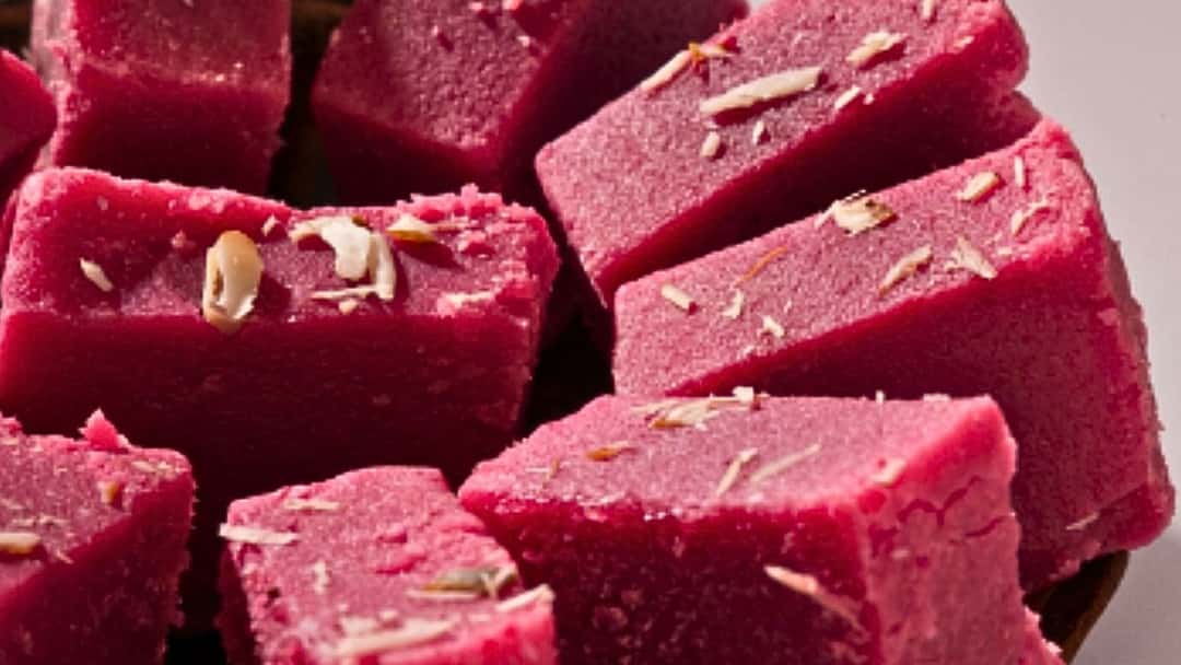 Beetroot Mysore pak recipe