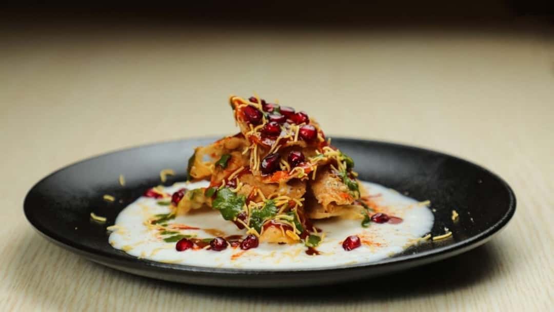 Besan papdi chaat