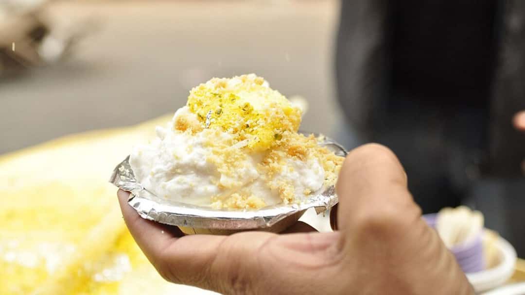 makhan-malai-daulat-ki-chaat-malaiyo-banner-image