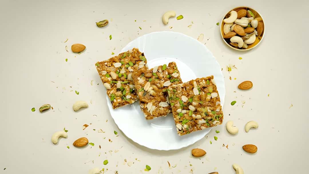 Dry Fruit Chikki Bark