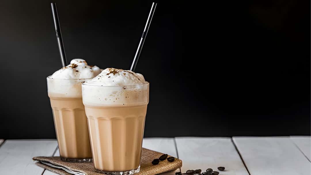 Mocha cold coffee smoothie in glass tumblers