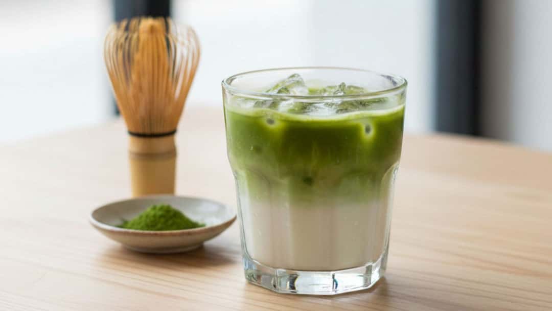 Iced Matcha Latte 