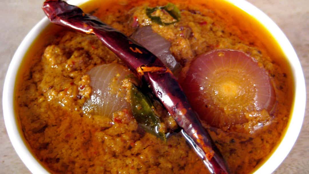 Rich And Creamy Malai Pyaaz Sabzi
