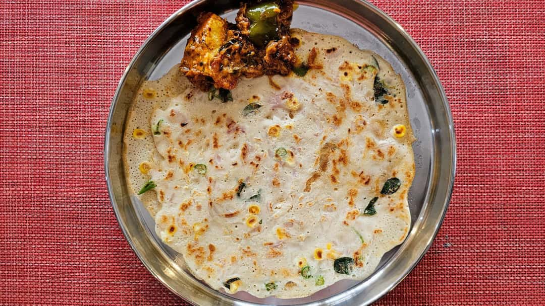 Crispy Masala Akki Roti