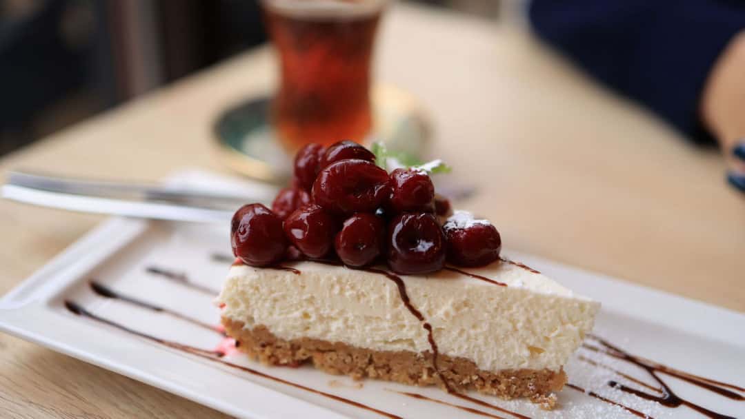 No-bake cherry cheesecake