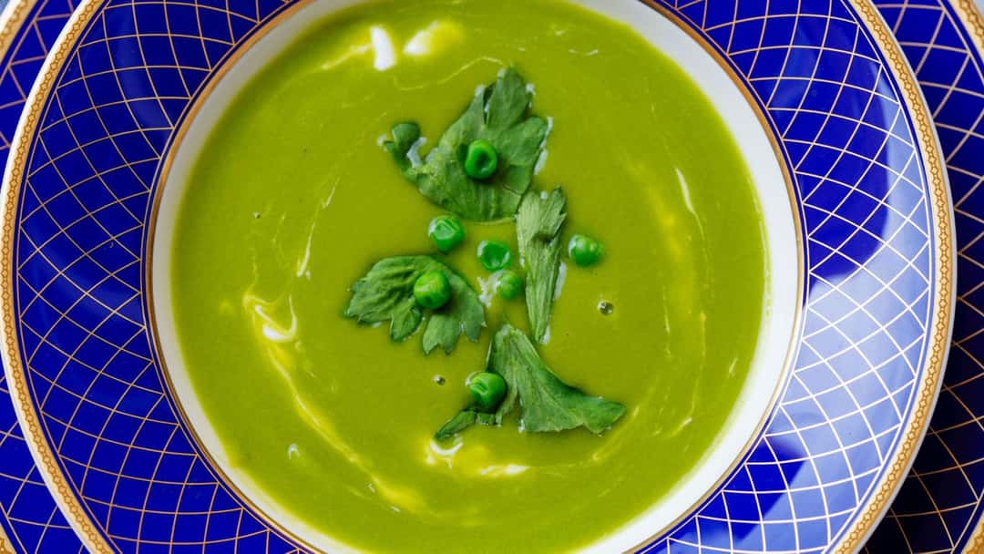 Creamy Pea Pesto Soup