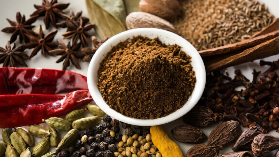 Homemade Punjabi garam masala powder