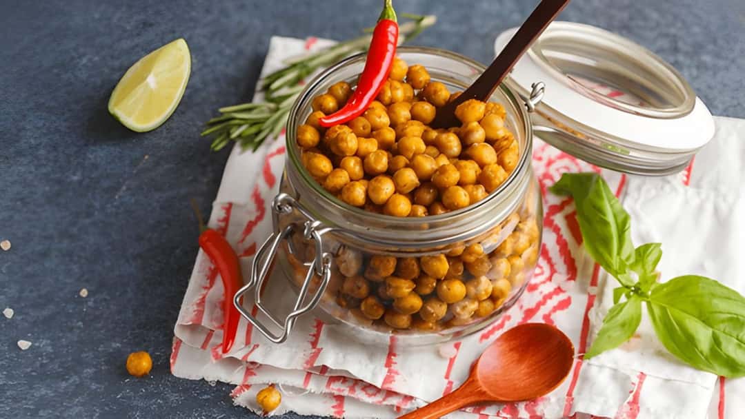 Spiced roasted chickpeas in a glass bowl