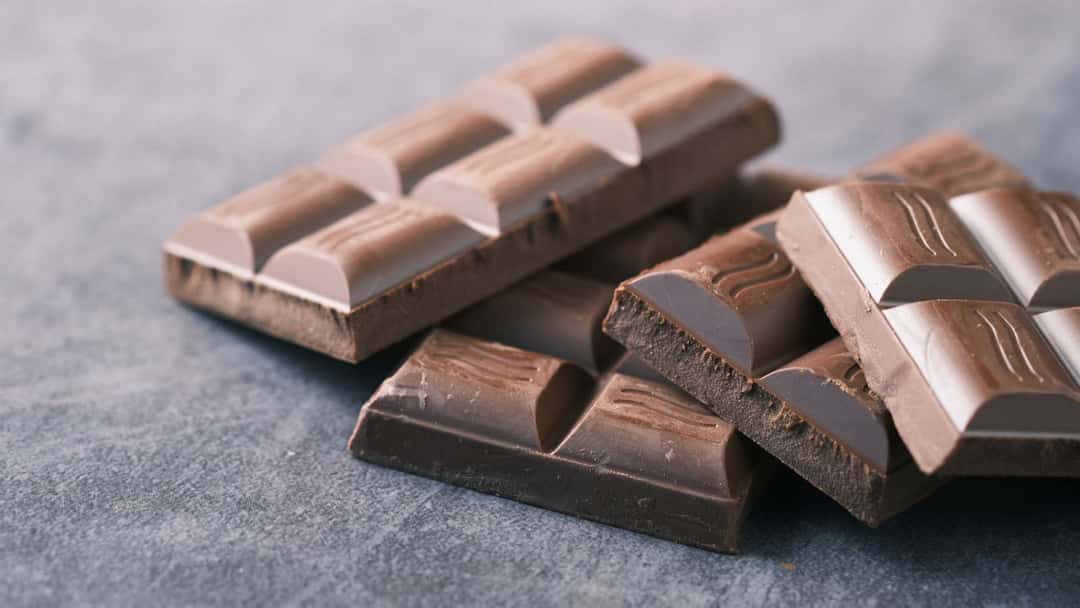 Dark chocolate bars.