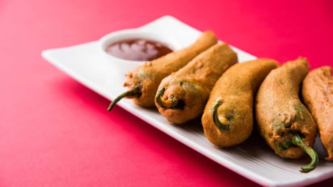 rajasthani-mirchi-vada