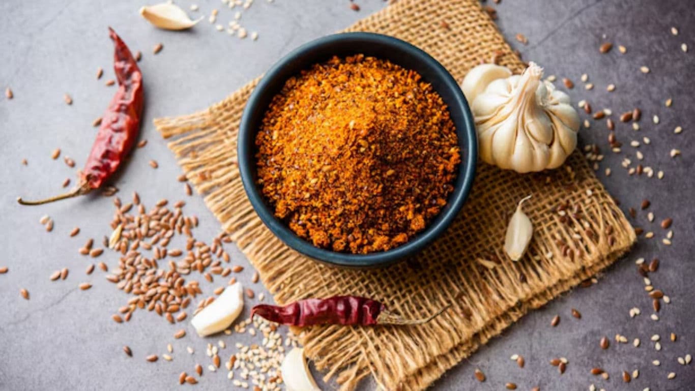 Spicy Seasoning Blend with Garlic and Red Chili