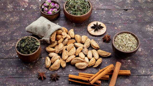9-everyday-spices-that-work-as-antibiotics-thumbnail