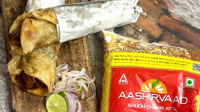 Double protein paratha rolls with Aashirwaad aata 