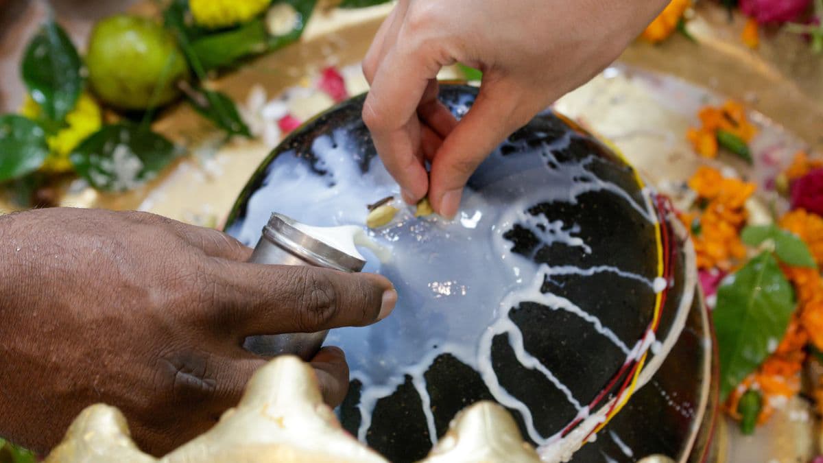 Worshipping Shivling