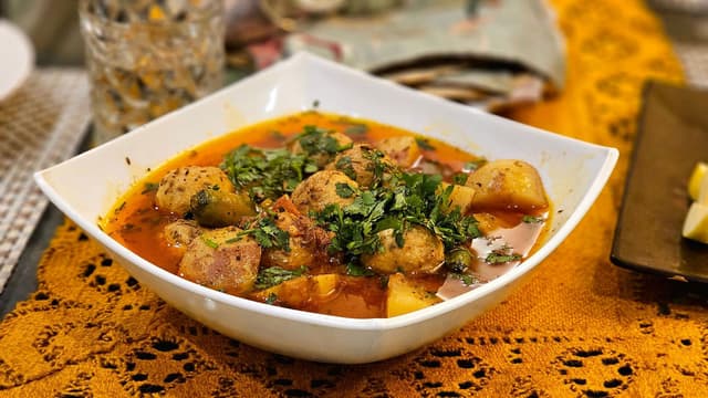 Aloo Makhana Curry