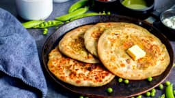 Aloo Matar Paratha