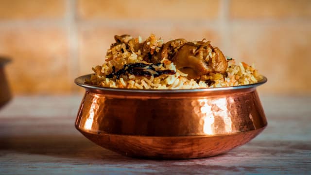 ambur-chicken-biryani-recipe-a-guide-to-tamil-nadus-shortgrain-rice-delicacy-thumbnail