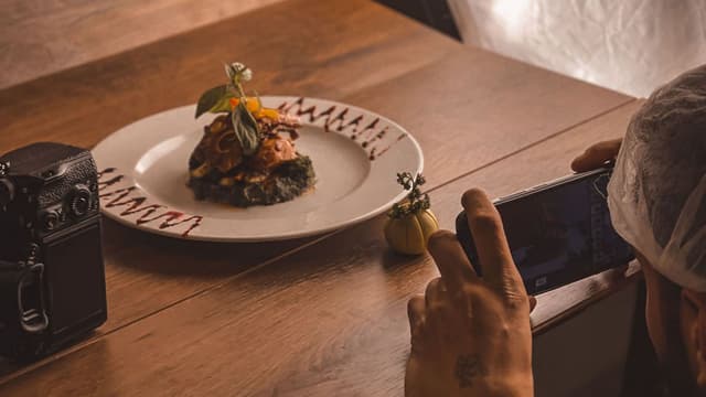 10-food-shots-for-food-content-creation-featuring-b-roll-shots-thumbnail