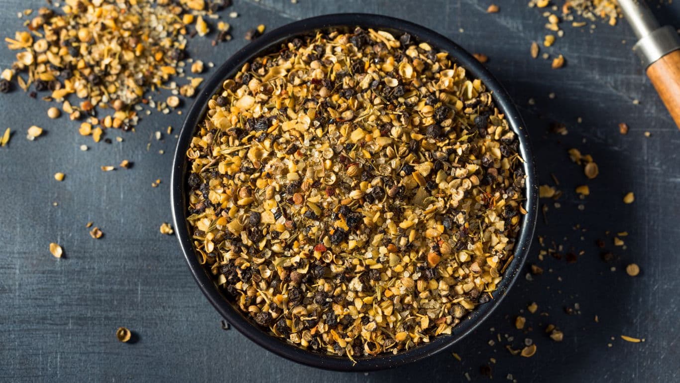 Bowl of Mixed Crushed Pepper Seasoning