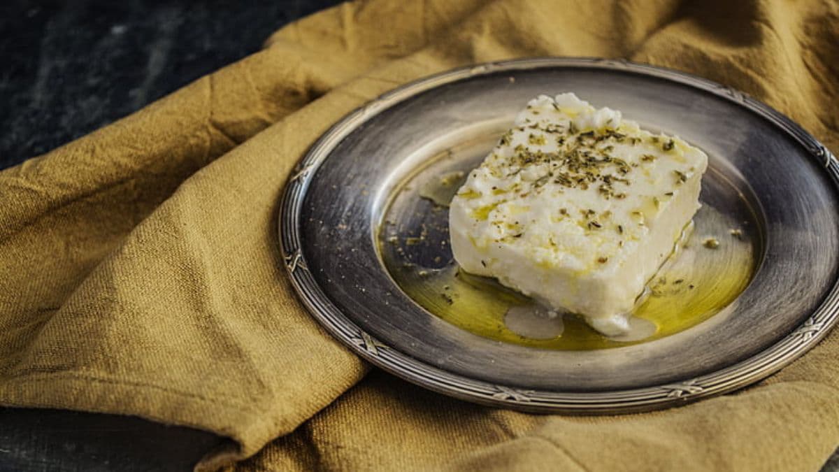 Baked feta block