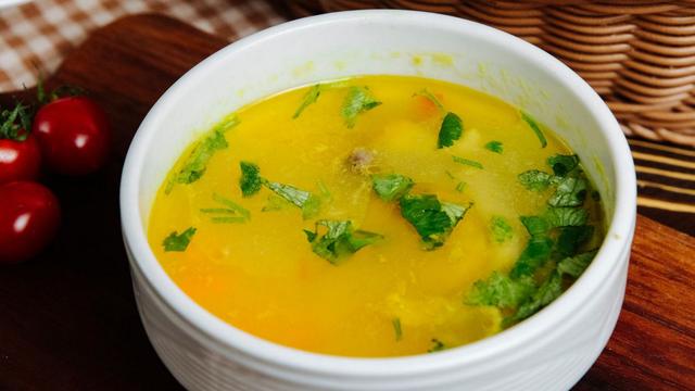 how-to-make-chicken-shorba-at-home-flavourful-light-and-nourishing-thumbnail