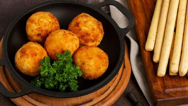 crispy-bengali-egg-chop-recipe-a-street-food-classic-thumbnail