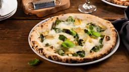 pizza-day-special-bianca-pizza-recipe-aka-the-white-pizza-thumbnail