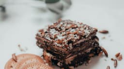 biscuit-cake-a-simple-yet-impressive-no-bake-fridge-dessert-for-summer-thumbnail