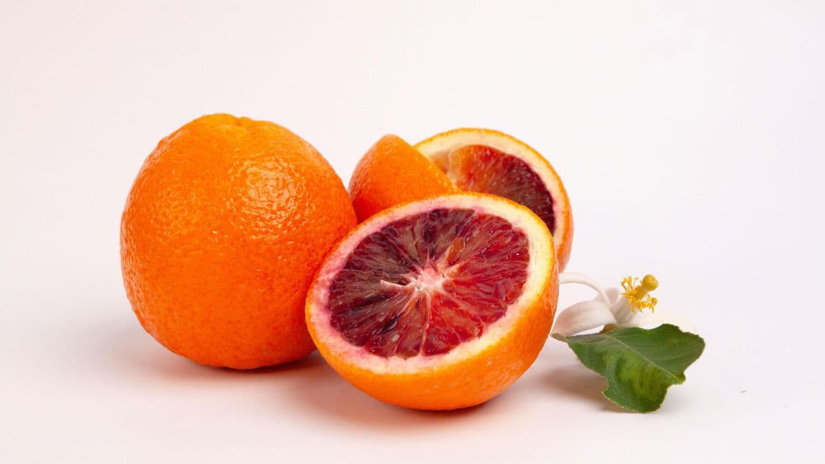 Sliced blood orange with full pieces
