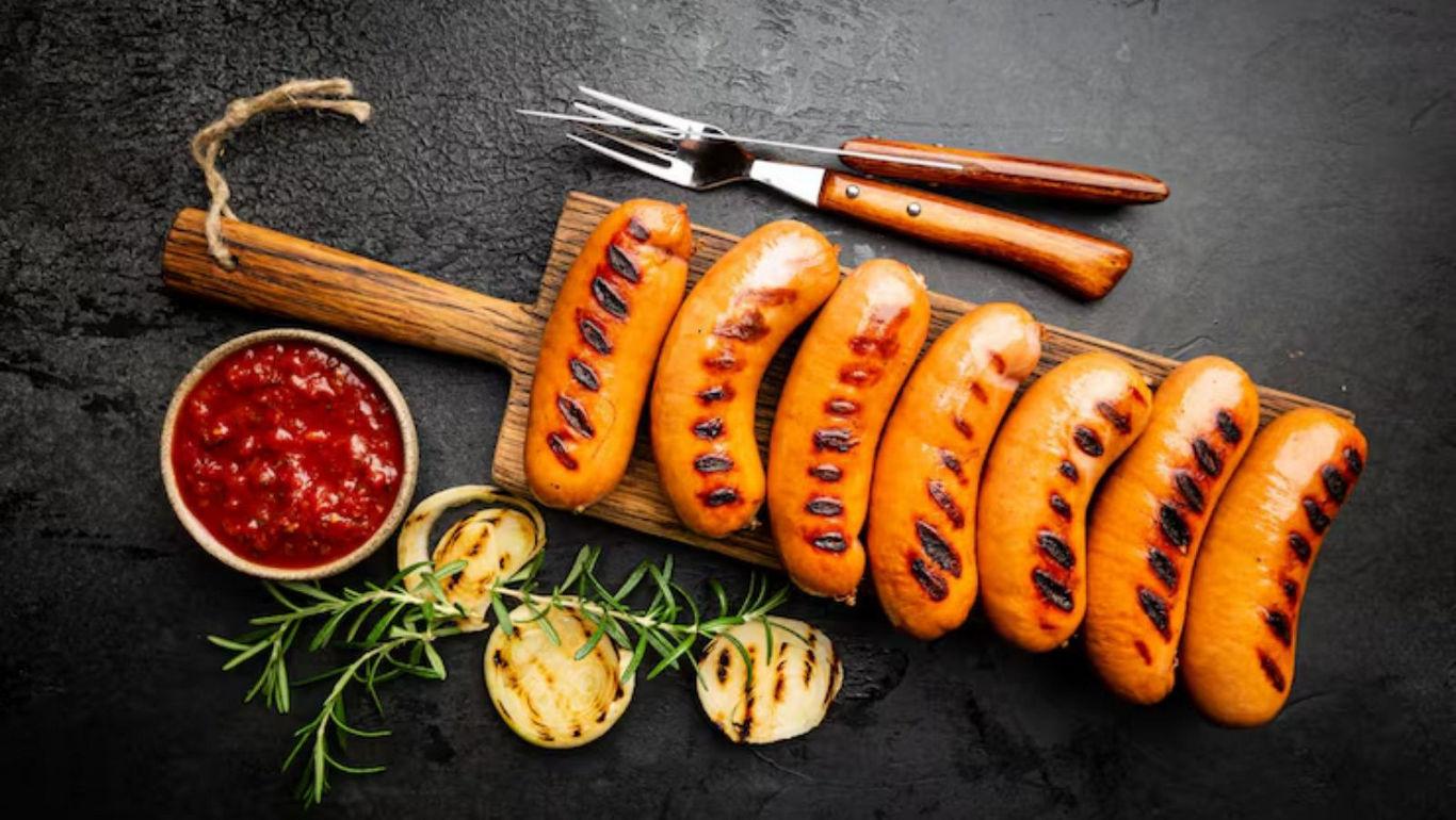 Grilled sausages with dipping sauce