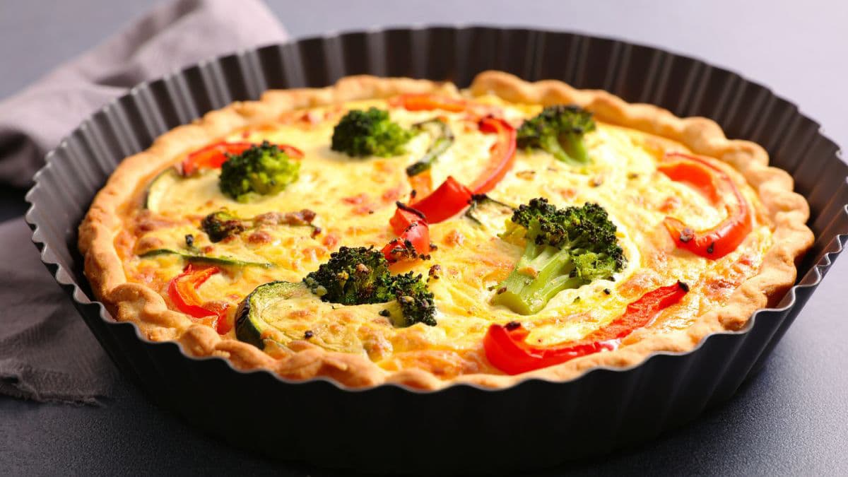 Quiche in a pie pan