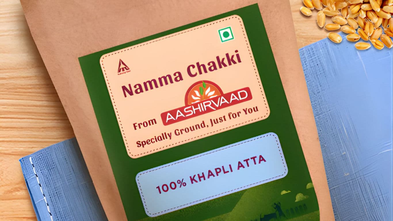 Aashirvaad Namma Chakki 100% Khapli Atta Flour Pack