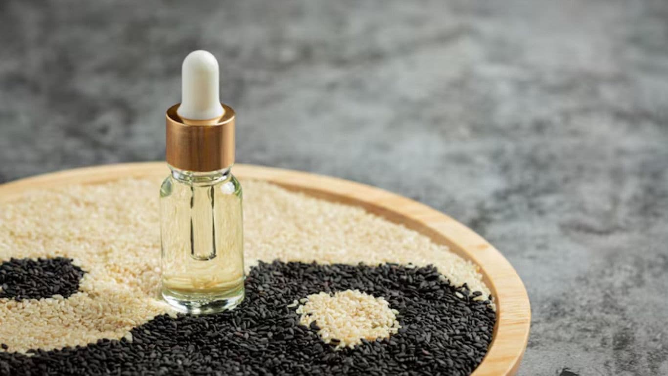 Glass Dropper Bottle on Yin-Yang Design