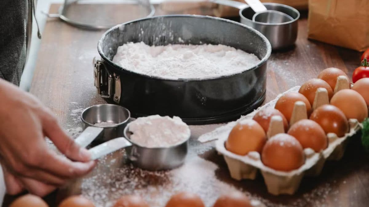eggs and flour for churros recipe