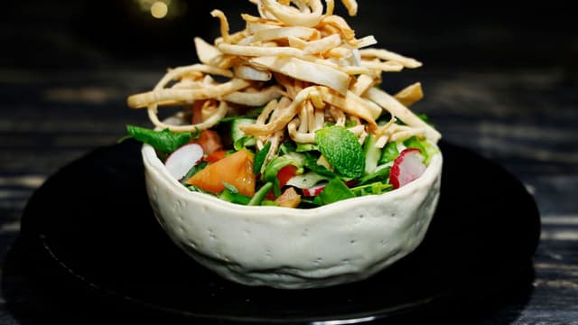 salad-recipes-featuring-a-crispy-ramen-recipe-youll-love-thumbnail