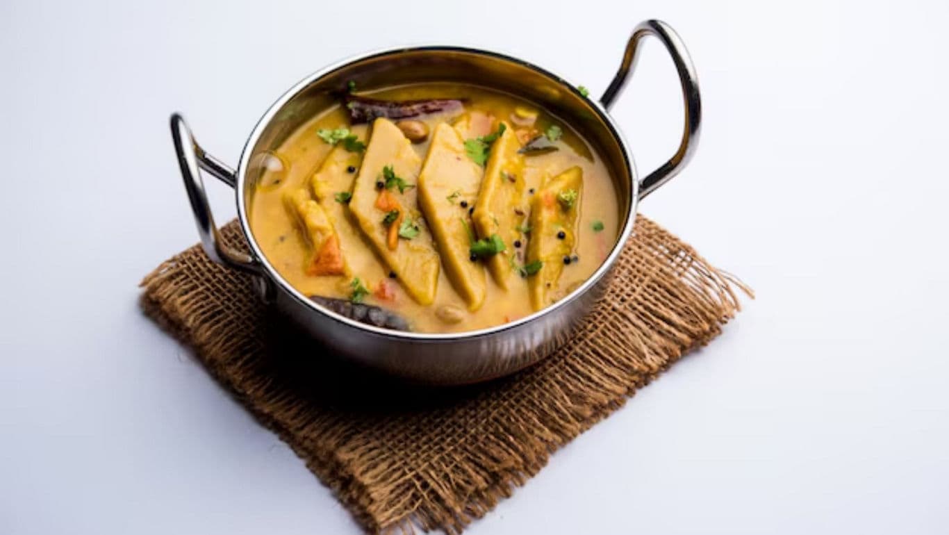 Dal Dhokli Tradition
