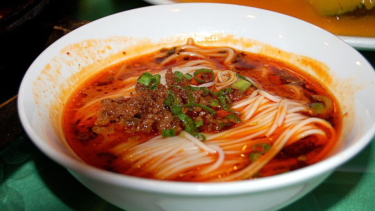 dan-dan-noodles-recipe-a-step-by-step-guide-to-make-them-at-home-thumbnail