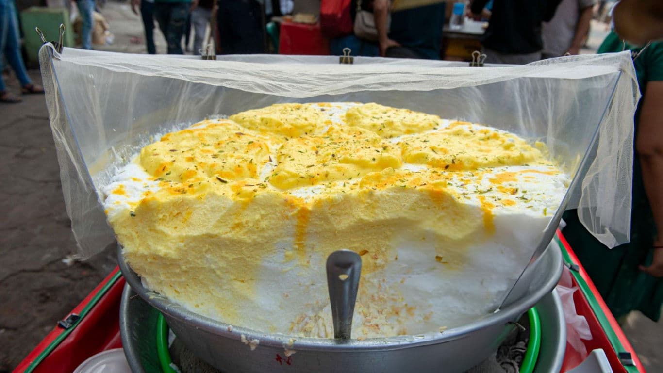 Street vendor selling whipped dessert