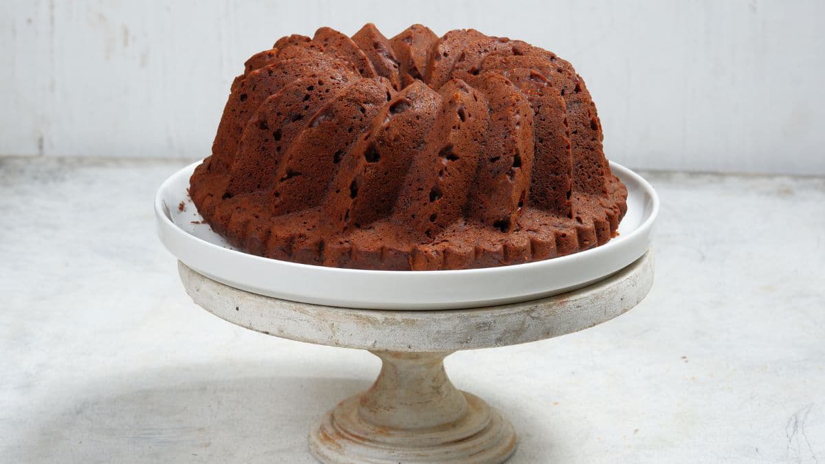 Chocolate cake on a cake stand