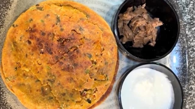 sprout-paratha-crispy-high-protein-paratha-cooked-in-a-kadhai-thumbnail
