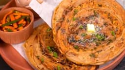 double-dhamaka-laccha-paratha-recipe-onion-paneer-stuffed-paratha-thumbnail