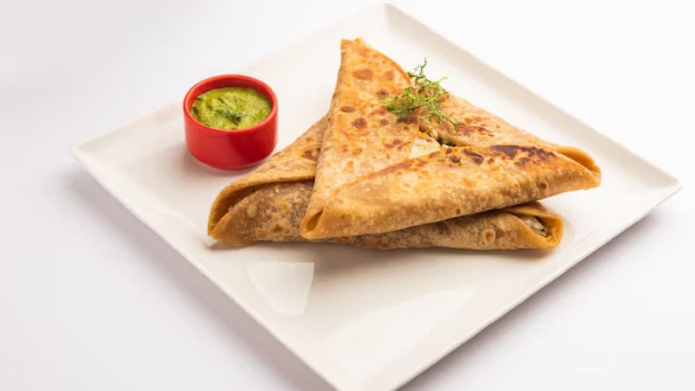 Stuffed Paratha Triangles with Green Chutney Dip