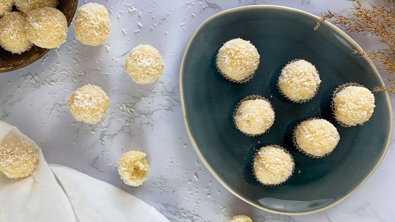 Coconut Ladoo