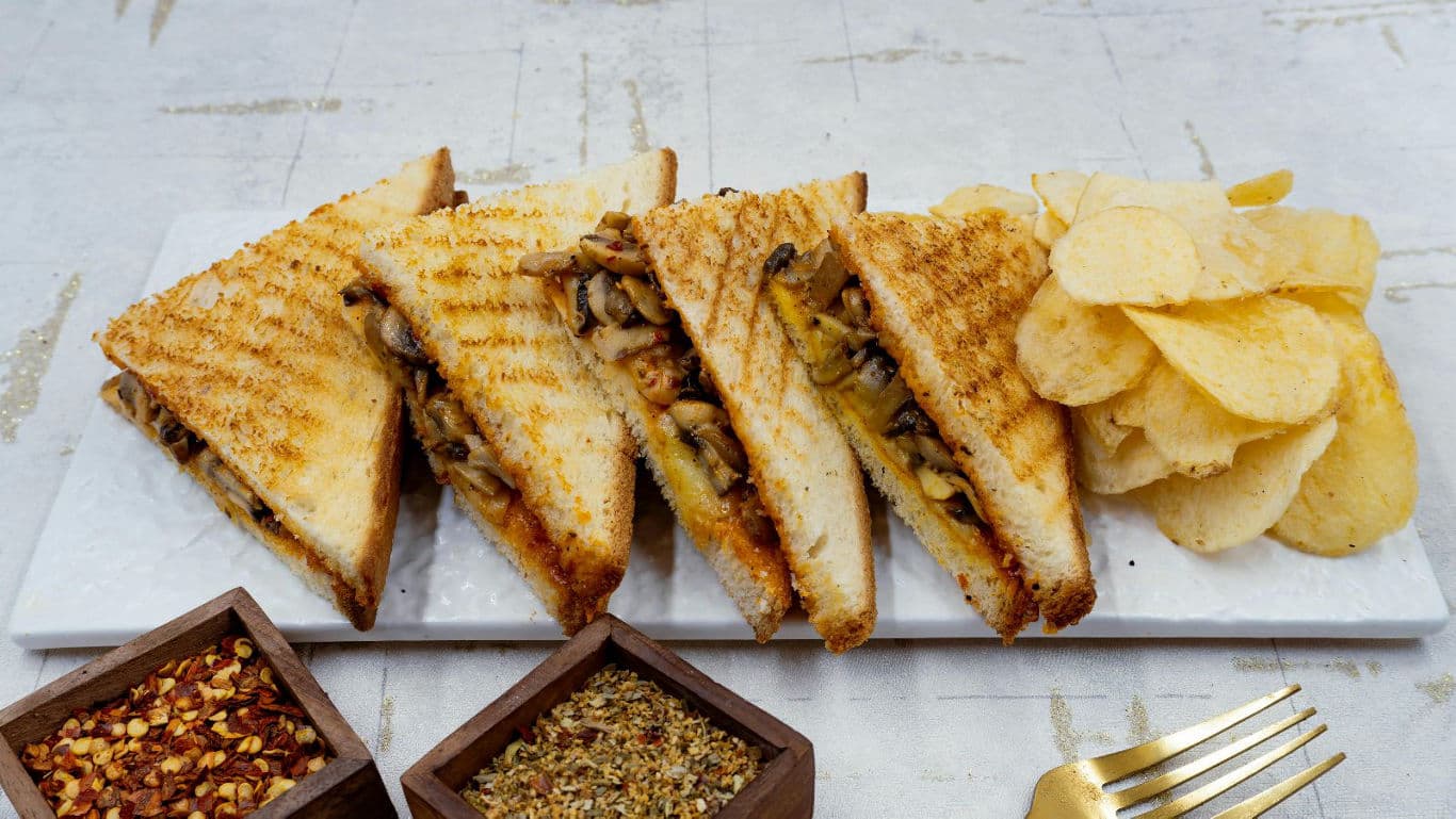 Origin Of The Sandwich: From British Food History To Modern Summer Meals