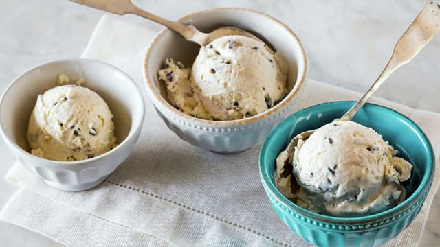 fathers-day-2026-dads-favourite-cocktails-as-no-churn-frozen-desserts-thumbnail