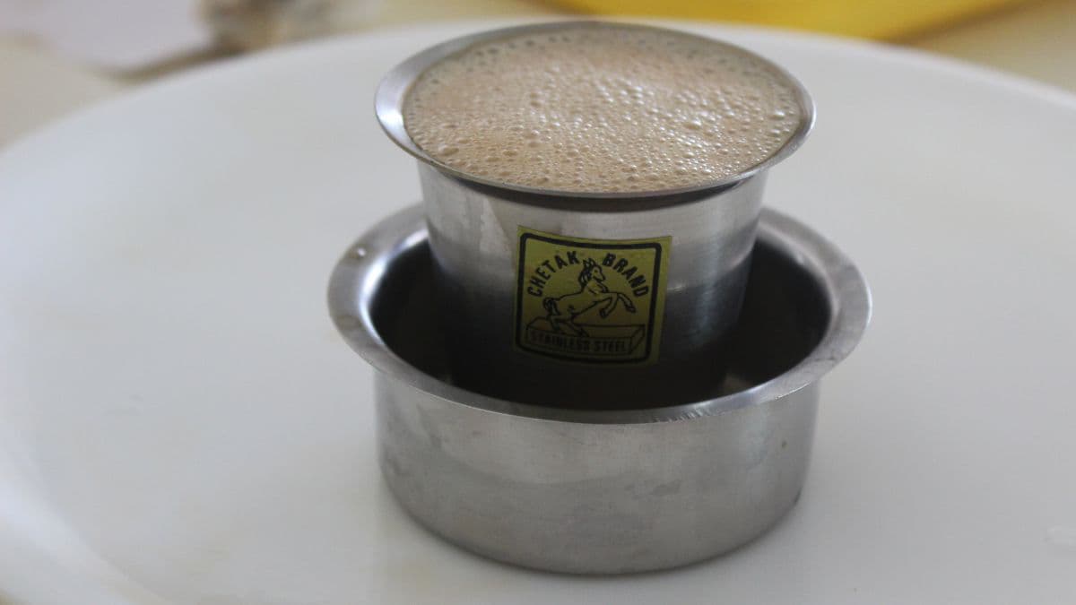 easy-filter-coffee-recipe-make-the-perfect-cup-at-home-using-5-steps-thumbnail