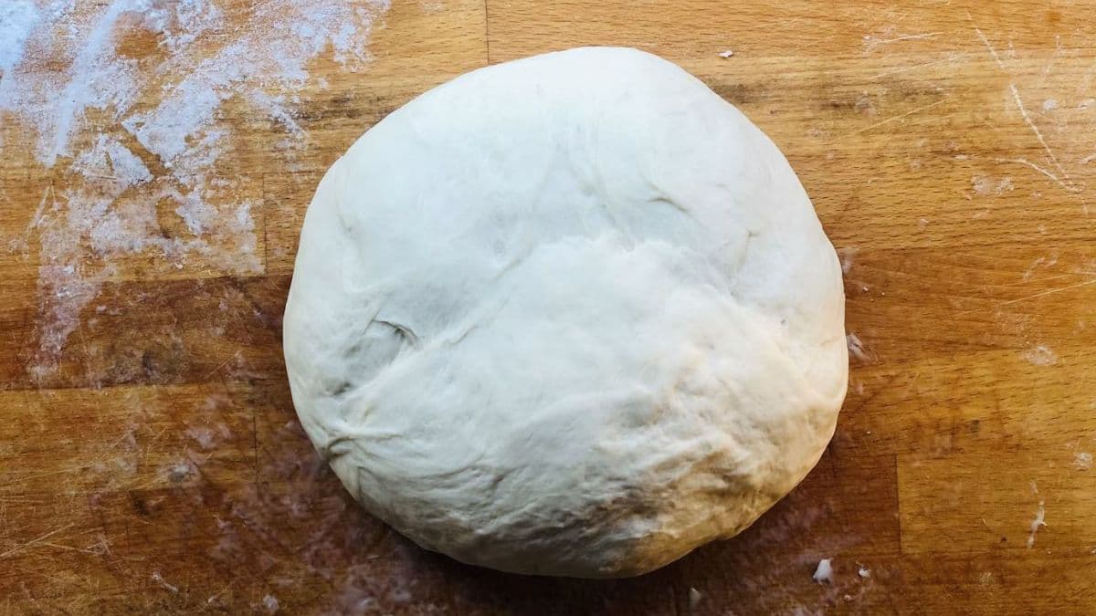 khapli wheat dough ball