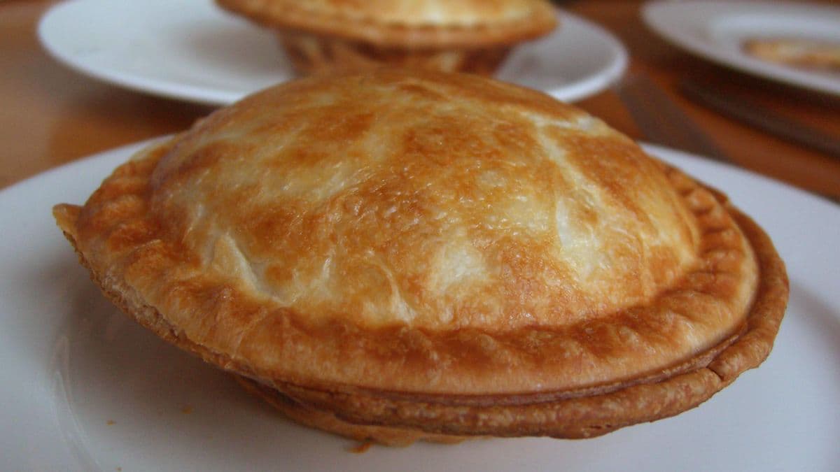 Chicken pot pie with flaky crust