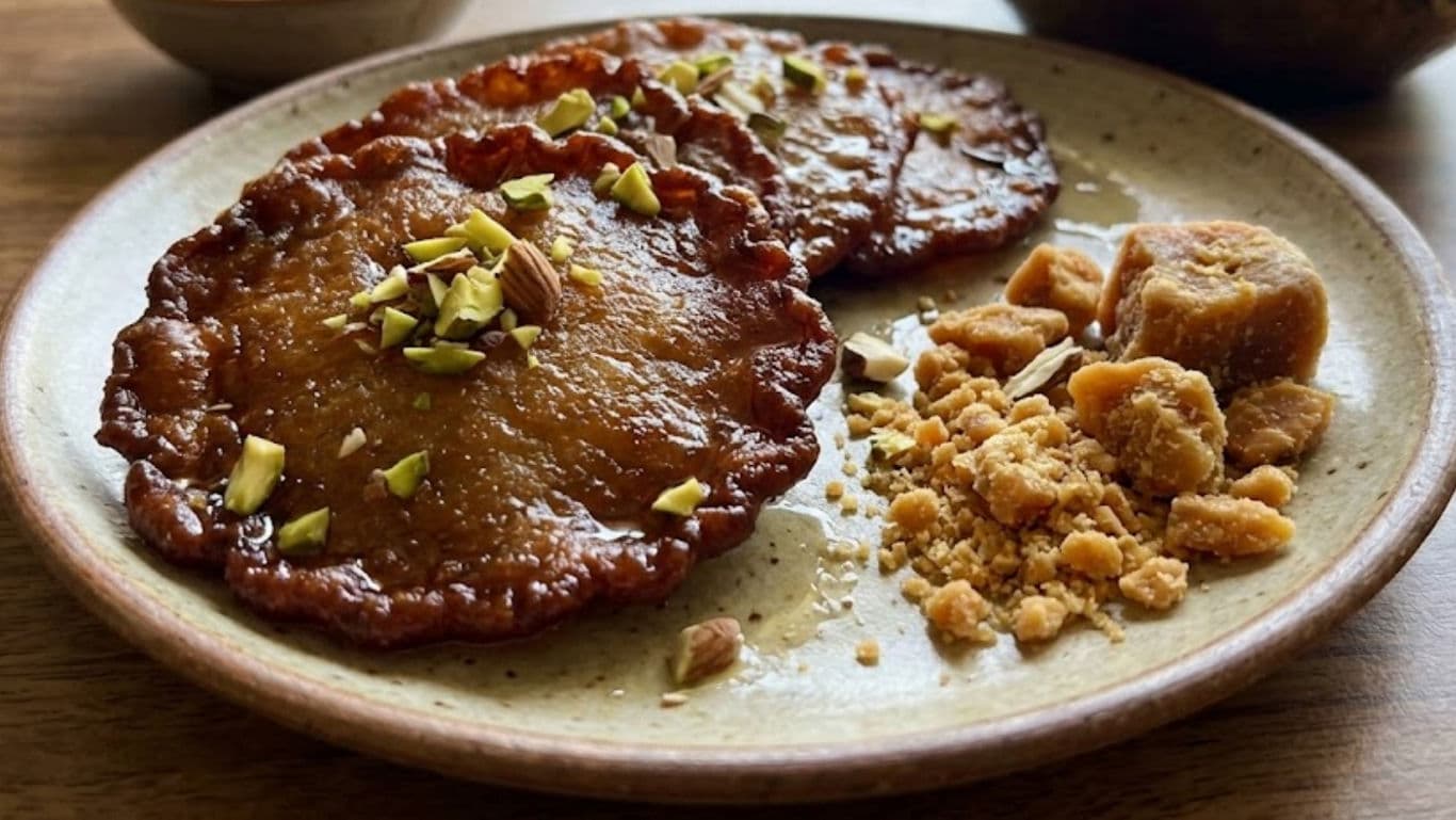 Jaggery Malpua