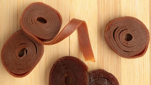 the-jamun-papad-recipe-that-tastes-like-pure-nostalgia-thumbnail